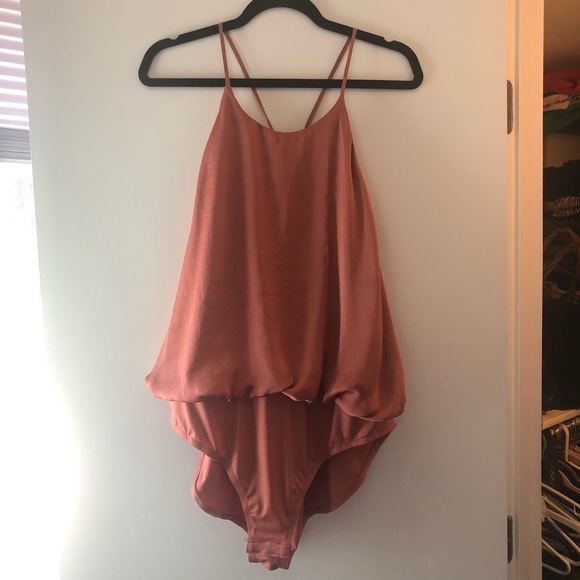 New w/tag Silk-like Roses Halter Bodysuit - Picture 1 of 3